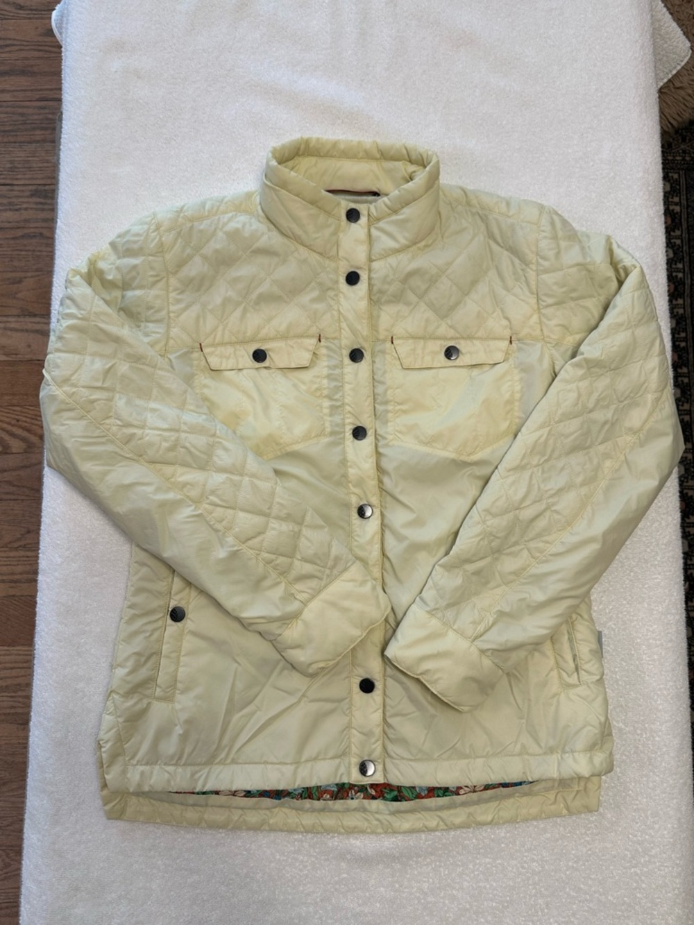 Stio Butter Yellow Skycrest Insulated Quilted Women's Snap Shirt Women M